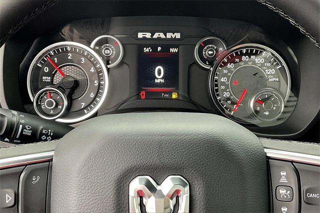 new 2025 Ram 1500 car, priced at $60,560