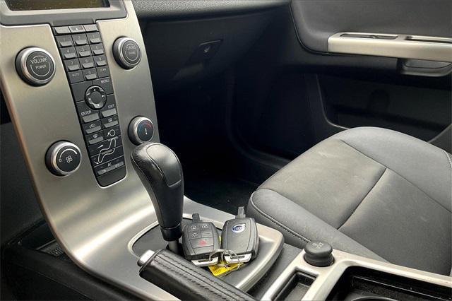 used 2008 Volvo S40 car, priced at $5,500