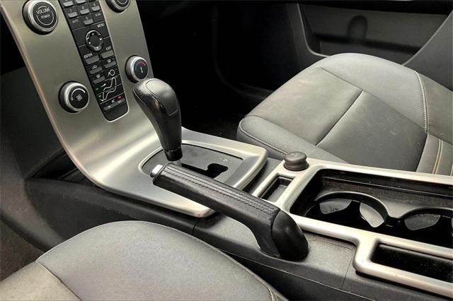 used 2008 Volvo S40 car, priced at $5,500