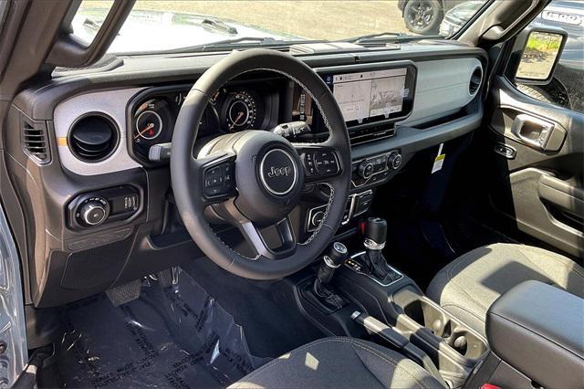 new 2025 Jeep Wrangler car, priced at $42,480