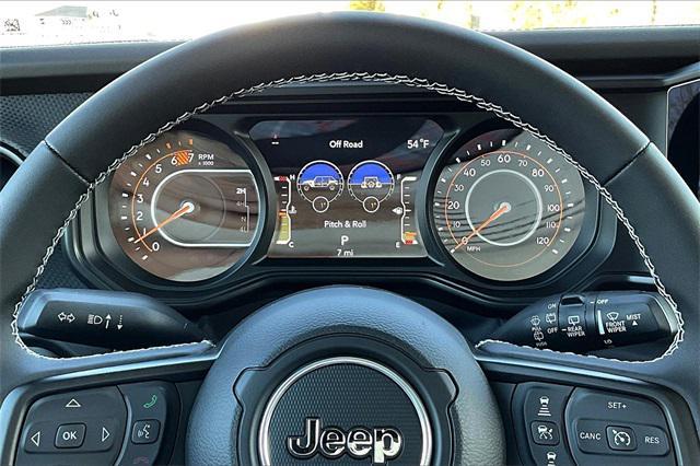 new 2025 Jeep Wrangler car, priced at $60,340
