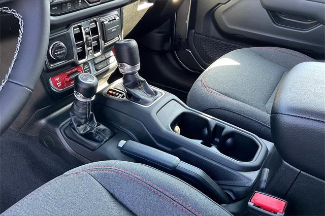 new 2025 Jeep Wrangler car, priced at $60,340