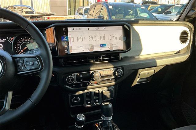 new 2025 Jeep Wrangler car, priced at $42,480