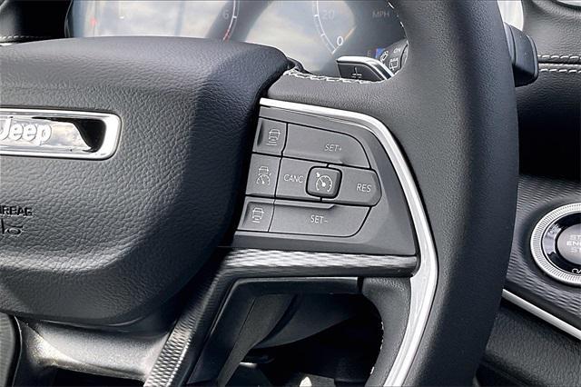 new 2025 Jeep Grand Cherokee car, priced at $48,775