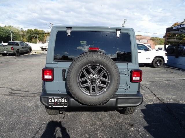 new 2026 Jeep Wrangler car, priced at $47,156