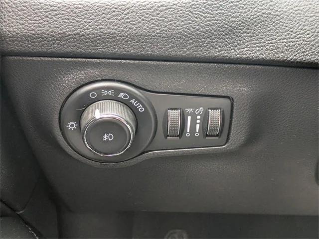 used 2021 Jeep Compass car, priced at $19,368