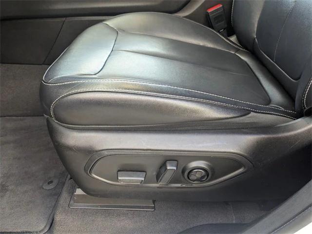 used 2021 Jeep Grand Cherokee L car, priced at $25,992