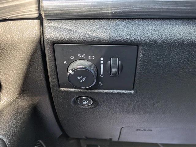 used 2021 Jeep Grand Cherokee car, priced at $25,318