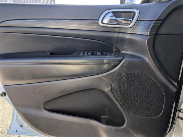 used 2021 Jeep Grand Cherokee car, priced at $25,318