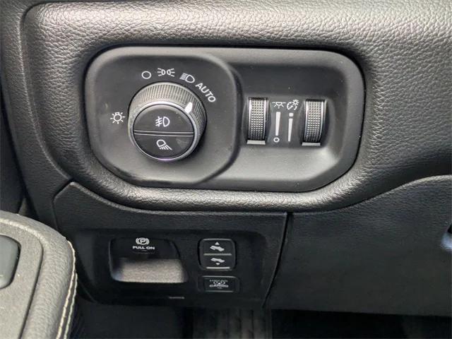 new 2026 Ram 1500 car, priced at $61,337