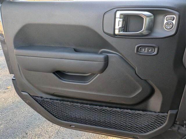 new 2026 Jeep Wrangler car, priced at $46,470