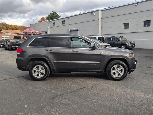 used 2017 Jeep Grand Cherokee car, priced at $13,564