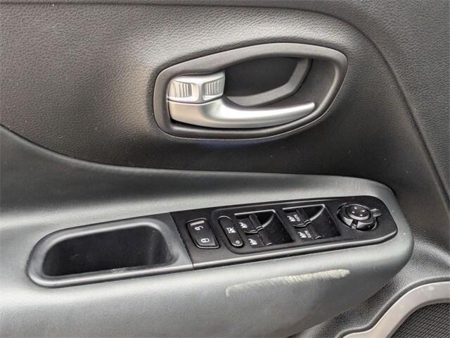 used 2021 Jeep Renegade car, priced at $22,123