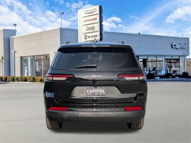 new 2025 Jeep Grand Cherokee L car, priced at $45,696