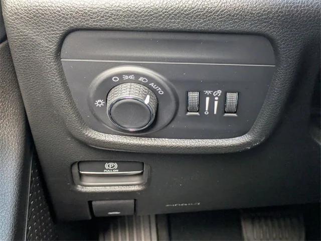 new 2025 Jeep Grand Cherokee L car, priced at $44,475