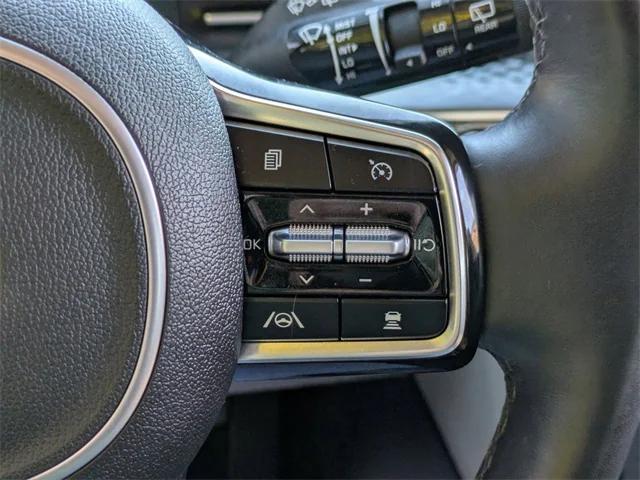 used 2024 Kia Carnival car, priced at $36,424