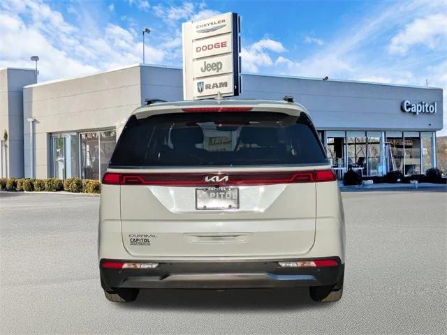 used 2024 Kia Carnival car, priced at $36,424