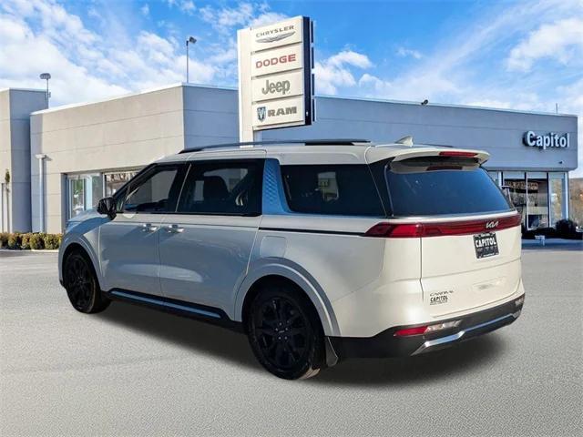 used 2024 Kia Carnival car, priced at $36,424