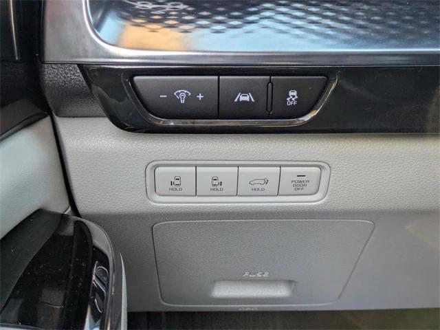 used 2024 Kia Carnival car, priced at $36,424