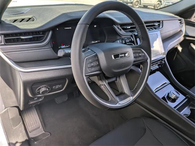 new 2025 Jeep Grand Cherokee L car, priced at $41,325