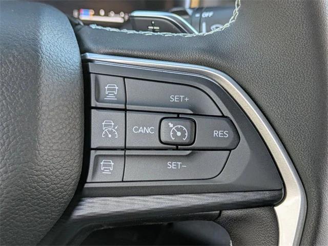 new 2025 Jeep Grand Cherokee L car, priced at $41,325