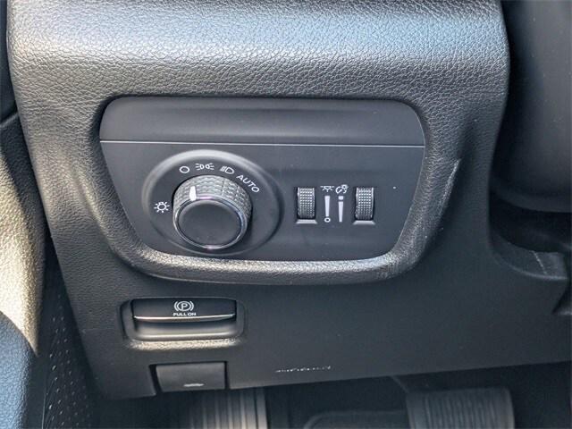 new 2025 Jeep Grand Cherokee car, priced at $36,322