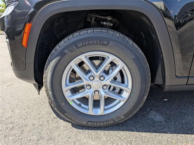 new 2025 Jeep Grand Cherokee car, priced at $36,322