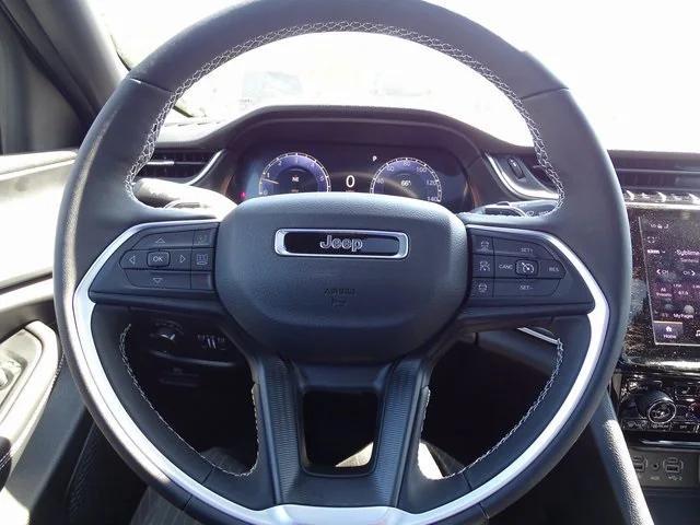 new 2025 Jeep Grand Cherokee car, priced at $37,227