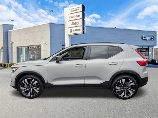 used 2023 Volvo XC40 car, priced at $37,670