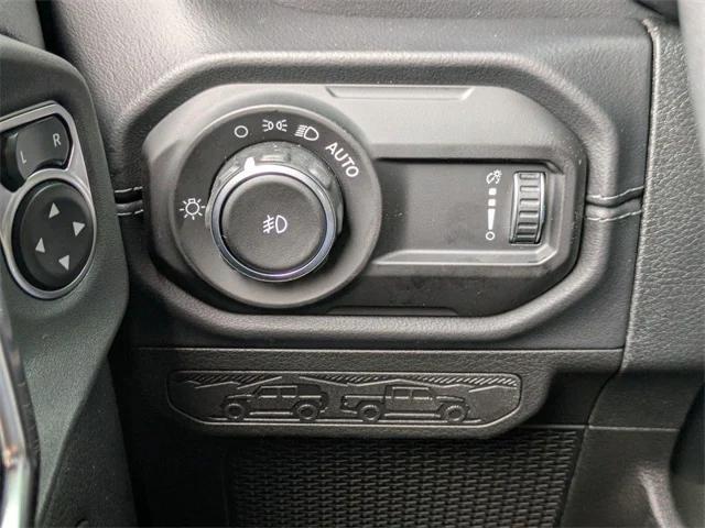 new 2025 Jeep Wrangler car, priced at $52,362