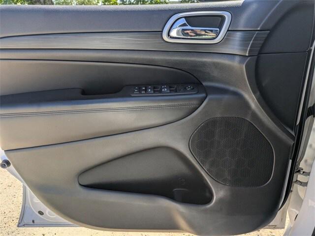 used 2022 Jeep Grand Cherokee car, priced at $28,256