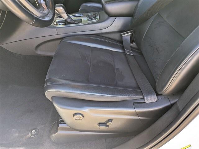 used 2022 Jeep Grand Cherokee car, priced at $28,256