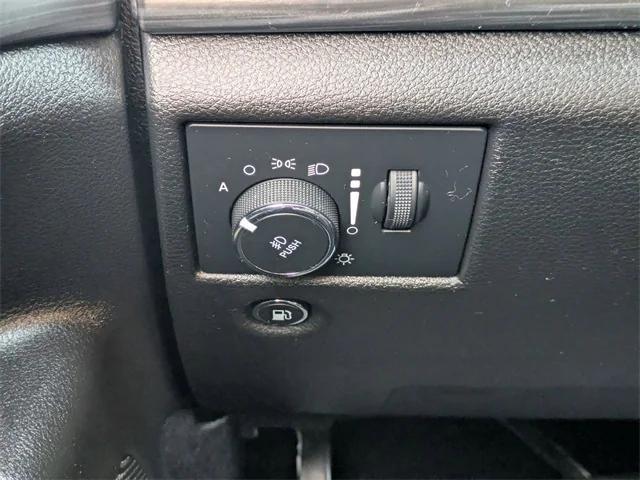 used 2021 Jeep Grand Cherokee car, priced at $22,379