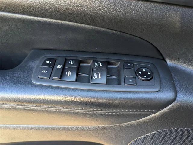 used 2021 Jeep Grand Cherokee car, priced at $22,379