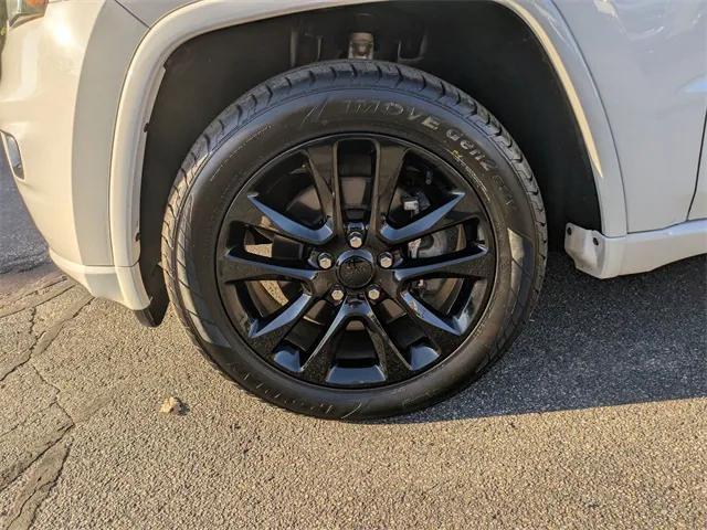 used 2021 Jeep Grand Cherokee car, priced at $22,379