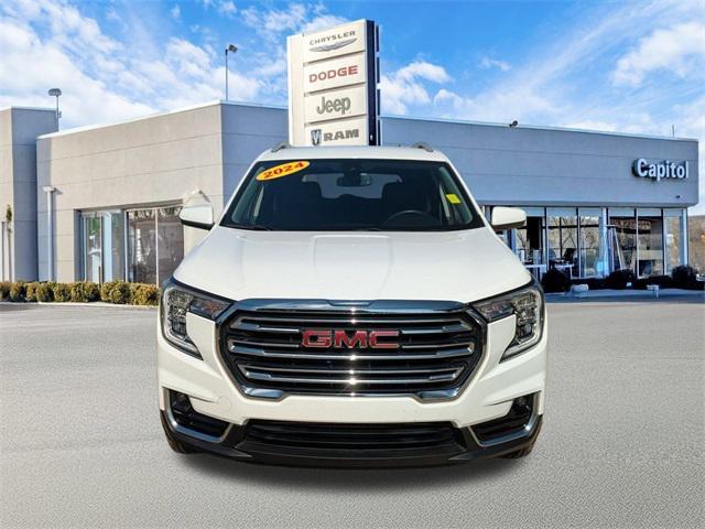 used 2024 GMC Terrain car, priced at $22,996