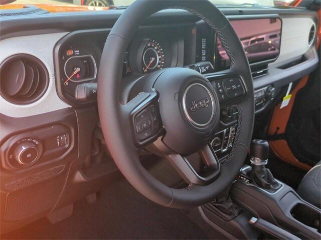 new 2025 Jeep Wrangler car, priced at $53,925