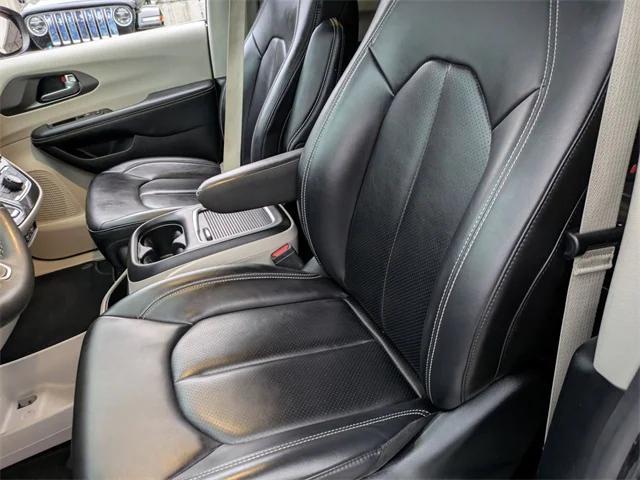 used 2023 Chrysler Pacifica car, priced at $24,861