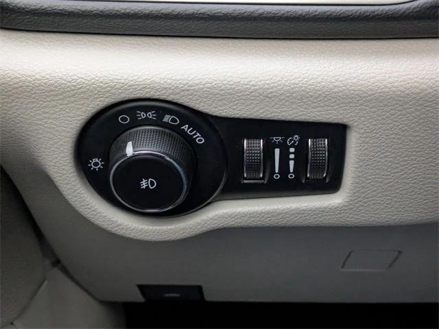 used 2023 Chrysler Pacifica car, priced at $24,861