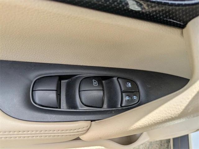 used 2020 Nissan Rogue car, priced at $17,832