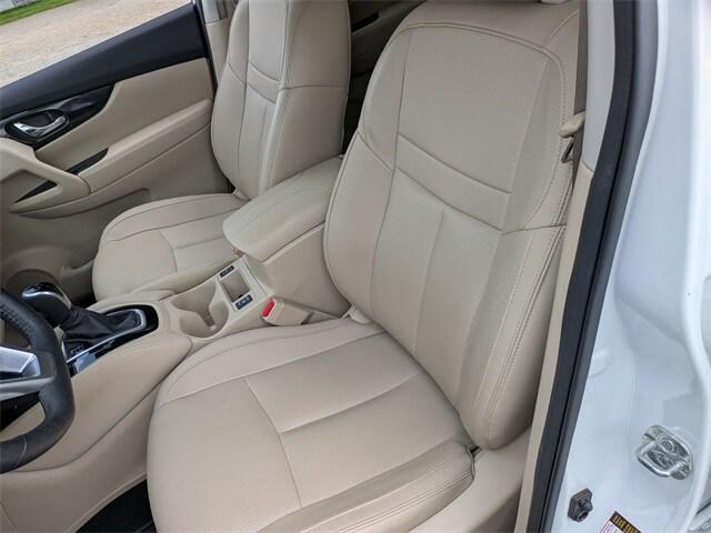 used 2020 Nissan Rogue car, priced at $17,832