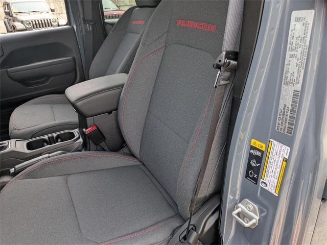 new 2025 Jeep Wrangler car, priced at $61,335