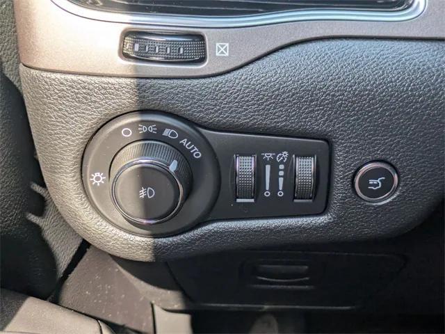 used 2020 Jeep Cherokee car, priced at $15,778