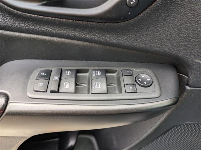 used 2022 Jeep Cherokee car, priced at $23,599