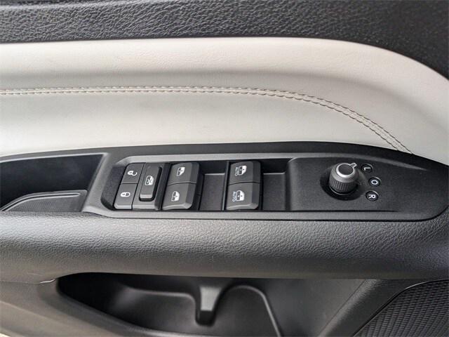 used 2022 Jeep Compass car, priced at $23,641