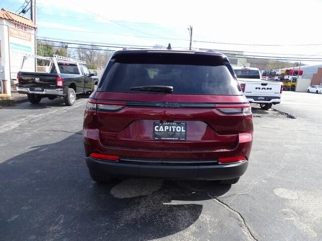 new 2025 Jeep Grand Cherokee car, priced at $46,125