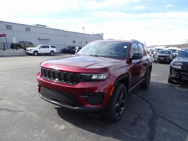new 2025 Jeep Grand Cherokee car, priced at $46,125
