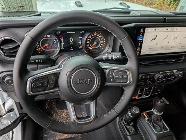 new 2025 Jeep Wrangler car, priced at $52,344