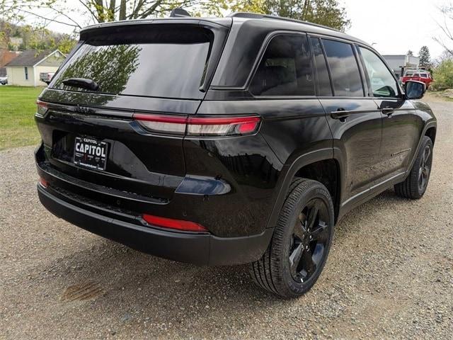 new 2024 Jeep Grand Cherokee car, priced at $45,775
