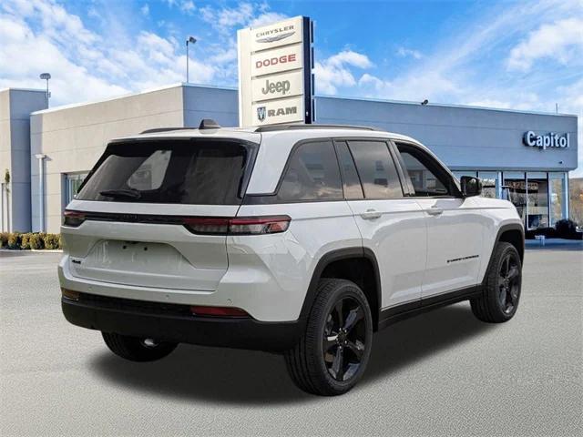 new 2024 Jeep Grand Cherokee car, priced at $39,983